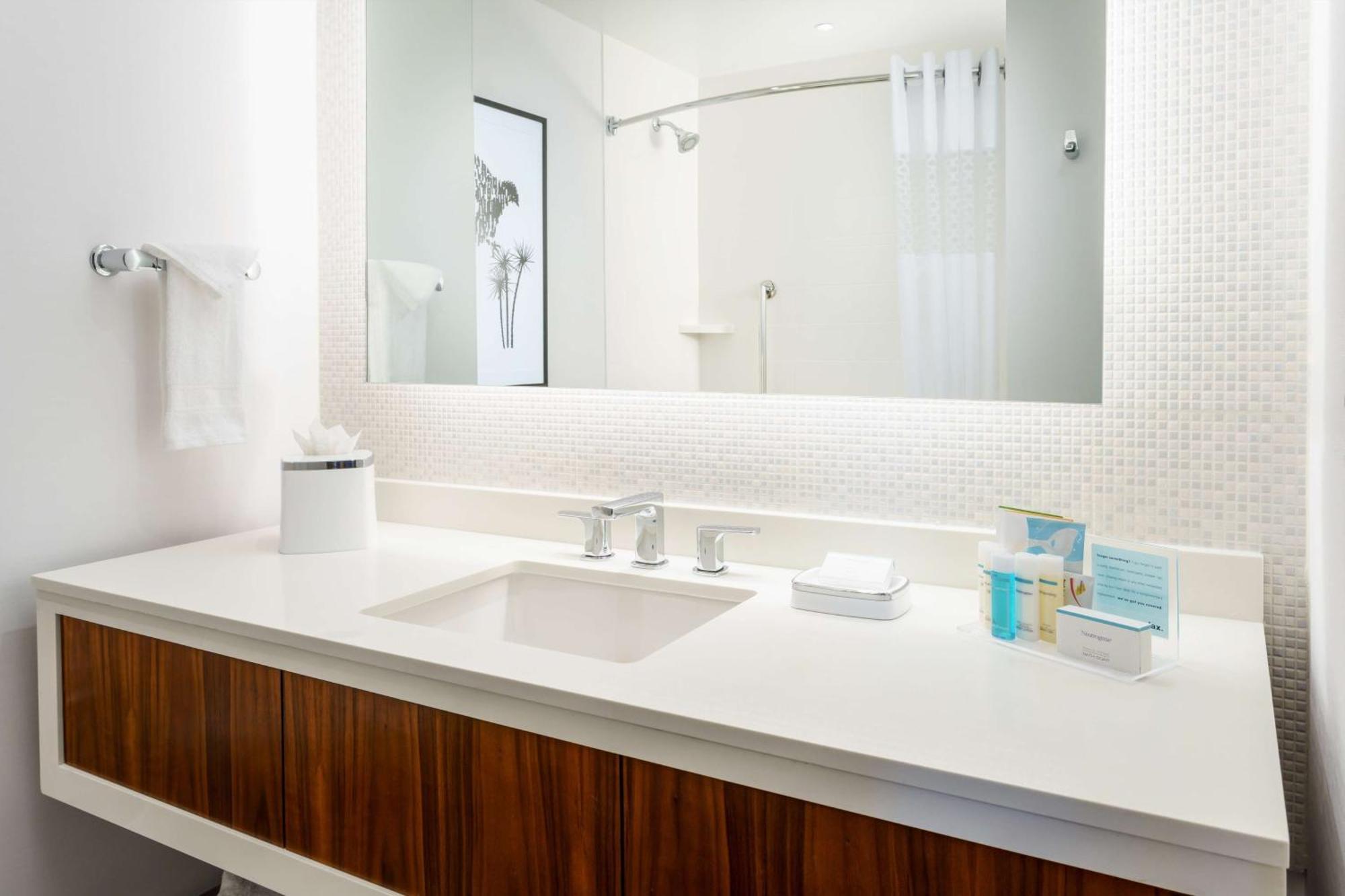 Hampton Inn & Suites Santa Monica Kültér fotó